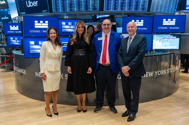 First Lady Melania Trump Rings New York Stock Exchange Opening Bell To Celebrate Upcoming Film Melania in New York, USA - 28 Jan 2026 (L-R) Lynn Martin, Melania Trump, Peter Giacchi and Jeffrey Sprecher attend a First Lady Melania Trump Rings New York Stock Exchange Opening Bell To Celebrate Upcoming Film Melania event at New York Stock Exchange. New York United States Copyright: xRonxAdarx xSOPAxImagesx _radar_melania_20260128_22275