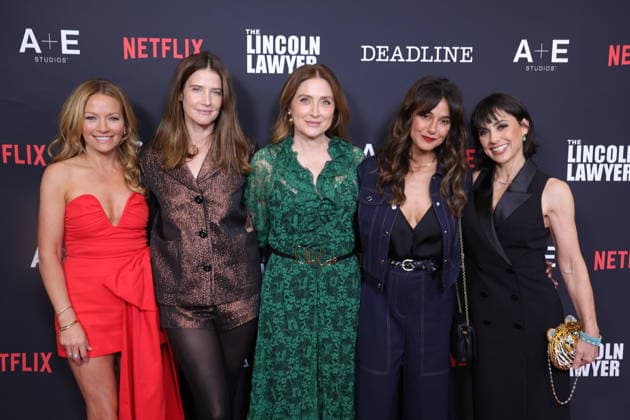 LOS ANGELES, CALIFORNIA - JANUARY 28: Emmanuelle Chriqui, Constance Zimmer and Cobie Smulders at the Season 4 Premiere of the Netflix™s hit series The Lincoln Lawyer on January 28, 2026 Copyright: xAdMediax MediaPunchx