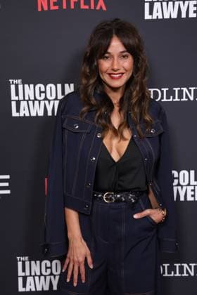 LOS ANGELES, CALIFORNIA - JANUARY 28: Emmanuelle Chriqui at the Season 4 Premiere of the Netflix™s hit series The Lincoln Lawyer on January 28, 2026 Copyright: xAdMediax MediaPunchx