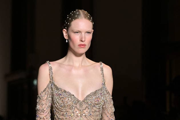 PFW - Zuhair Murad Runway Model walks the runway during the Zuhair Murad Haute Couture Spring Summer show as part of Paris Fashion Week on January 28, 2026 in Paris, France. Photo by Jana Call me J ABACAPRESS.COM Paris Ile de France France  Copyright: xJanaxCallxmexJ ABACAx