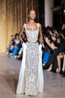 PFW - Zuhair Murad Runway Model walks the runway during the Zuhair Murad Haute Couture Spring Summer show as part of Paris Fashion Week on January 28, 2026 in Paris, France. Photo by Jana Call me J ABACAPRESS.COM Paris Ile de France France  Copyright: xJanaxCallxmexJ ABACAx