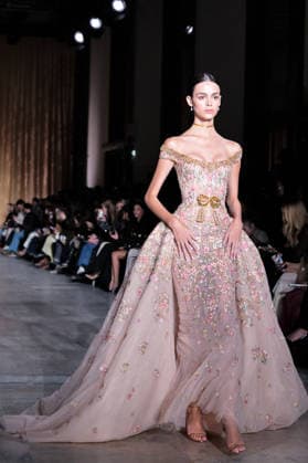 PFW - Zuhair Murad Runway Model walks the runway during the Zuhair Murad Haute Couture Spring Summer show as part of Paris Fashion Week on January 28, 2026 in Paris, France. Photo by Jana Call me J ABACAPRESS.COM Paris Ile de France France  Copyright: xJanaxCallxmexJ ABACAx