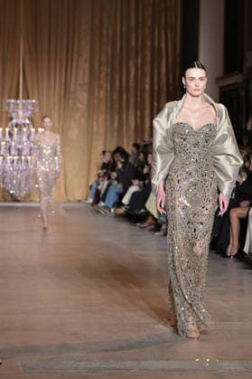 PFW - Zuhair Murad Runway Model walks the runway during the Zuhair Murad Haute Couture Spring Summer show as part of Paris Fashion Week on January 28, 2026 in Paris, France. Photo by Jana Call me J ABACAPRESS.COM Paris Ile de France France  Copyright: xJanaxCallxmexJ ABACAx