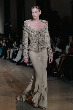 PFW - Zuhair Murad Runway Model walks the runway during the Zuhair Murad Haute Couture Spring Summer show as part of Paris Fashion Week on January 28, 2026 in Paris, France. Photo by Jana Call me J ABACAPRESS.COM Paris Ile de France France  Copyright: xJanaxCallxmexJ ABACAx