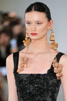 PFW - Juana Martin Runway Model walks the runway during the Juana Martin Haute Couture Spring Summer show as part of Paris Fashion Week on January 28, 2026 in Paris, France. Photo by Jana Call me J ABACAPRESS.COM Paris Ile de France France  Copyright: xJanaxCallxmexJ ABACAx