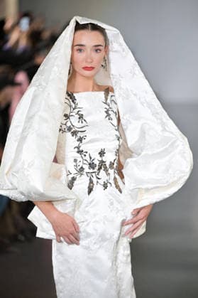 PFW - Juana Martin Runway Model walks the runway during the Juana Martin Haute Couture Spring Summer show as part of Paris Fashion Week on January 28, 2026 in Paris, France. Photo by Jana Call me J ABACAPRESS.COM Paris Ile de France France  Copyright: xJanaxCallxmexJ ABACAx
