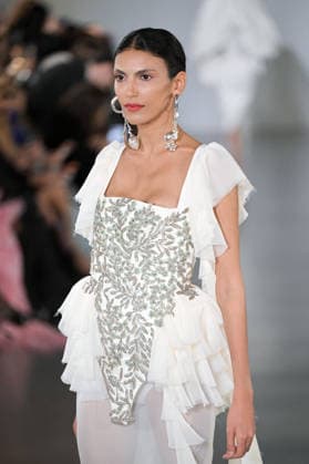 PFW - Juana Martin Runway Model walks the runway during the Juana Martin Haute Couture Spring Summer show as part of Paris Fashion Week on January 28, 2026 in Paris, France. Photo by Jana Call me J ABACAPRESS.COM Paris Ile de France France  Copyright: xJanaxCallxmexJ ABACAx