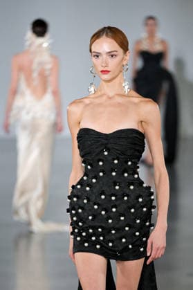 PFW - Juana Martin Runway Model walks the runway during the Juana Martin Haute Couture Spring Summer show as part of Paris Fashion Week on January 28, 2026 in Paris, France. Photo by Jana Call me J ABACAPRESS.COM Paris Ile de France France  Copyright: xJanaxCallxmexJ ABACAx