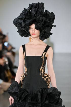 PFW - Juana Martin Runway Model walks the runway during the Juana Martin Haute Couture Spring Summer show as part of Paris Fashion Week on January 28, 2026 in Paris, France. Photo by Jana Call me J ABACAPRESS.COM Paris Ile de France France  Copyright: xJanaxCallxmexJ ABACAx