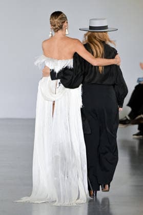 PFW - Juana Martin Runway Model walks the runway during the Juana Martin Haute Couture Spring Summer show as part of Paris Fashion Week on January 28, 2026 in Paris, France. Photo by Jana Call me J ABACAPRESS.COM Paris Ile de France France  Copyright: xJanaxCallxmexJ ABACAx