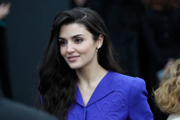 Hande Erçel at Valentino Haute Couture Spring Summer 2026 Collection fashion show, during Paris Fashion Week January 28th 2026 Anne Sophie Guebey Bestimage Celebrities at Valentino Haute Couture Spring Summer 2026 Collection fashion show, during Paris Fashion Week January 28th 2026 Paris France  Copyright: xAnne-SophiexGuebeyx xBestimagexAnne-SophiexGuebeyx xBestimagex