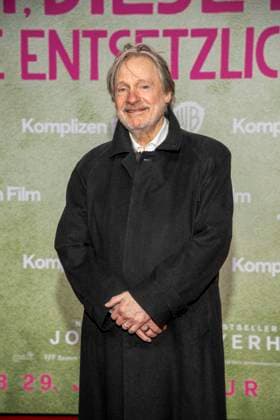 Michael Wittenborn as a guest on the red carpet at the movie premiere Ach diese Lücke Luecke , Diese Entsetzliche Luecke at Zoo Palast Berlin on 28 01 2025in Berlin Berlin Germany