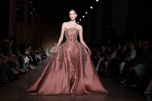 PFW - Zuhair Murad Runway A model walks the runway during the Zuhair Murad Haute Couture Week Spring Summer 2026 show as part of Paris Fashion Week on January 28, 2026 in Paris, France. Photo by Laurent Zabulon ABACAPRESS.COM Paris France  Copyright: xZabulonxLaurent ABACAx