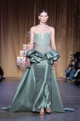 PFW - Zuhair Murad Runway A model walks the runway during the Zuhair Murad Haute Couture Week Spring Summer 2026 show as part of Paris Fashion Week on January 28, 2026 in Paris, France. Photo by Laurent Zabulon ABACAPRESS.COM Paris France  Copyright: xZabulonxLaurent ABACAx