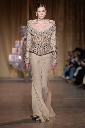 PFW - Zuhair Murad Runway A model walks the runway during the Zuhair Murad Haute Couture Week Spring Summer 2026 show as part of Paris Fashion Week on January 28, 2026 in Paris, France. Photo by Laurent Zabulon ABACAPRESS.COM Paris France  Copyright: xZabulonxLaurent ABACAx