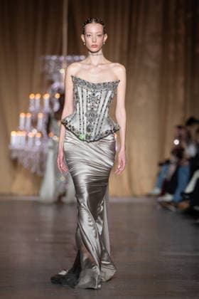 PFW - Zuhair Murad Runway A model walks the runway during the Zuhair Murad Haute Couture Week Spring Summer 2026 show as part of Paris Fashion Week on January 28, 2026 in Paris, France. Photo by Laurent Zabulon ABACAPRESS.COM Paris France  Copyright: xZabulonxLaurent ABACAx