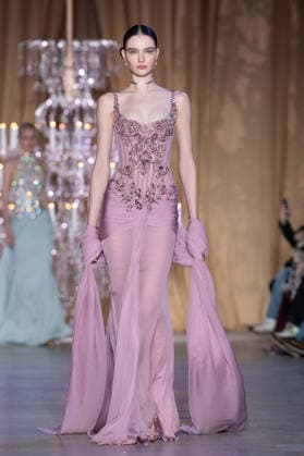 PFW - Zuhair Murad Runway A model walks the runway during the Zuhair Murad Haute Couture Week Spring Summer 2026 show as part of Paris Fashion Week on January 28, 2026 in Paris, France. Photo by Laurent Zabulon ABACAPRESS.COM Paris France  Copyright: xZabulonxLaurent ABACAx