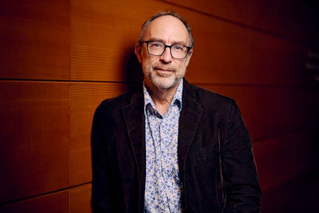 Jimmy Wales, Mitbegruender der Online-Enzyklopaedie Wikipedia aufgenommen im Rahmen eines Interviews in Berlin, 13.11.2025. Berlin Deutschland *** Jimmy Wales, co-founder of the online encyclopedia Wikipedia recorded during an interview in Berlin, 13 11 2025 Berlin Germany Copyright: xSebastianxRaux