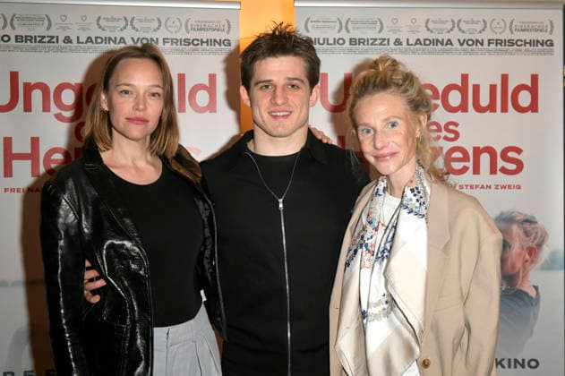 Livia Matthes, Giulio Brizzi and Ladina von Frisching at the premiere of the film Impatience of the Heart Impatience of the Heart at the Filmkunst66 cinema in Berlin, 28 01 2026 Foto:xM.xBehrensx xFuturexImagex ungeduld_6139