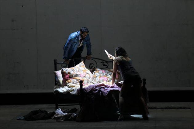 Sean Panikkar as Sergei and Ambur Braid as Katerina Lvovna Ismailova during the photo rehearsal for Lady Macbeth of Mtsensk at the Komische Oper im Schillertheater in Berlin, January 28, 2026 Opera in four acts by Dmitri Shostakovich Musical direction James Gaffigan Production Barrie Kosky Stage Rufus Didwi