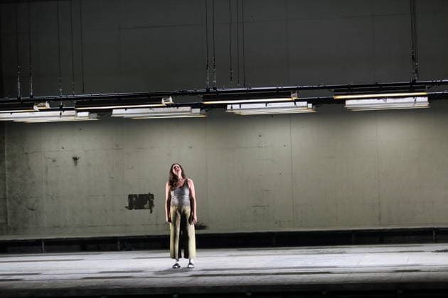 Ambur Braid as Katerina Lvovna Ismailova during the photo rehearsal for Lady Macbeth of Mtsensk at the Komische Oper im Schillertheater in Berlin, January 28, 2026 Opera in four acts by Dmitri Shostakovich Musical direction James Gaffigan Production Barrie Kosky Stage Rufus Didwiszus Costumes Victoria Behr Premiere is on January 31, 2026