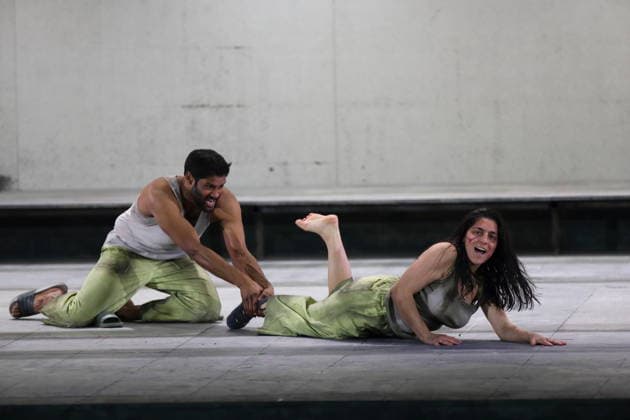 Sean Panikkar as Sergei and Susan Zarrabi as Sonjetka during the photo rehearsal for Lady Macbeth of Mtsensk at the Komische Oper im Schillertheater in Berlin, January 28, 2026 Opera in four acts by Dmitri Shostakovich Musical direction James Gaffigan Production Barrie Kosky Stage Rufus Didwiszus Costumes Victoria Behr Pr
