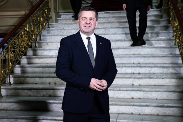 Sven Schulze (CDU,Sachsen Anhalt) in der Staatskanzlei nach seiner Wahl zum Ministerpräsident - Wahl eines neuen Ministerpräsidenten im Landtag von Sachsen Anhalt. *** Sven Schulze CDU,Saxony-Anhalt in the State Chancellery after his election as Minister President Election of a new Minister President in the State Parliament of Saxony-Anhalt