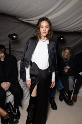 Olivia Palermo at the Front Row of the Ashi Studio Haute Couture Collection Spring Summer 2026 during Paris Fashion Week PFW , Palais Brongniart, Paris, France, January 29, 2026 Jeremy Melloul Bestimage Front Row Ashi Studio Haute Couture Spring summer 2026 during Paris Fashion Week on January 29, 2026 Paris France  Copyright: xJeremyxMelloulx xBestimagexJeremyxMelloulx xBestimagex