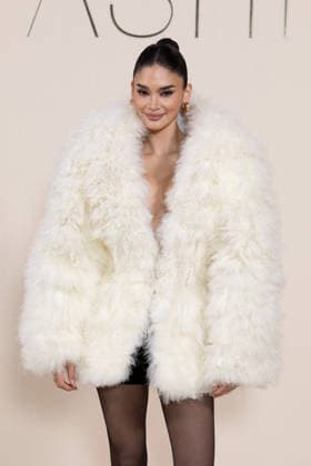 Pia Wurtzbach at the Photocall Ashi Studio Haute Couture Collection Spring Summer 2026 during Paris Fashion Week PFW , Palais Brongniart, Paris, France, January 29, 2026 Jeremy Melloul Bestimage Photocall Ashi Studio Haute Couture Spring summer 2026 during Paris Fashion Week on January 29, 2026 Paris France  Copyright: xJeremyxMelloulx xBestimagexJeremyxMelloulx xBestimagex