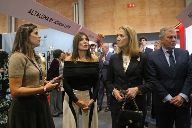 The Infanta Elena inaugurates the International Flamenco Fashion Week SIMOF 2026 The Infanta Elena with Raquel Revuelta and the Mayor of Seville, José Luis Sanz Ruiz, at the opening of the International Flamenco Fashion Week to be held at the Palacio de Exposiciones y Congresos in Seville, on January 29, 2026, in Seville Andalusia, Spain The International Flamenco Fashion Week, is an annual event that fills the streets of Seville with life and color It will be held from January 29 to February 1, 2026 and will bring together designers, models and lovers of flamenco fashion FLAMENCO FASHION PHOTOCALL PASARELA Leandro Wassaul 29 01 2026 Seville Seville Spain  Copyright: xLeandroxWassaulx 7252848