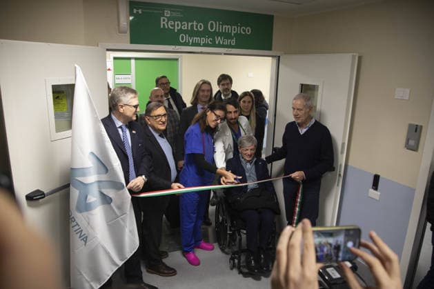 Milan, Niguarda Hospital, Inauguration and ribbon-cutting ceremony of the Emergency Room and the Olympic Ward of the Niguarda Hospital with Alberto Zoli, Director General of the Niguarda Hospital, Attilio Fontana, President of the Lombardy Region, and Guido Bertolaso, Welfare Councillor of the Niguarda Hospital  Copyright: xFrancescoxEnriquezx xipa-agency.netx xFrancescoxEnriquezx IPA_Agency_IPA70709129