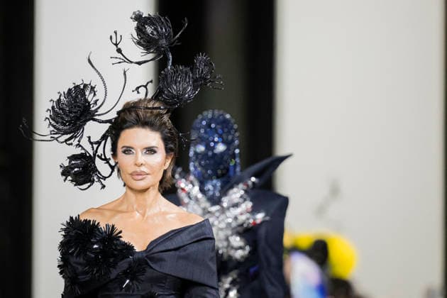 PFW Germanier runway EB A model presents a creation for Germanier for the Women s Haute Couture Spring Summer 2026 collection fashion show as part of the Paris Haute Couture Fashion Week, in Paris, on January 29, 2026. Photo by Eliot Blondet ABACAPRESS.COM Paris France France  Copyright: xBlondetxEliot ABACAx