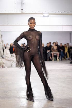 PFW - Charlie Le Mindu Runway A model presents a creation for Charlie Le Mindu ( Skins Couture SS26 ) for the Women s Haute Couture Spring Summer 2026 collection fashion show as part of the Paris Haute Couture Fashion Week, in Paris, on January 29, 2026. Photo by Alexis Jumeau ABACAPRESS.COM Paris France  Copyright: xJumeauxAlexis ABACAx