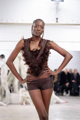 PFW - Charlie Le Mindu Runway A model presents a creation for Charlie Le Mindu ( Skins Couture SS26 ) for the Women s Haute Couture Spring Summer 2026 collection fashion show as part of the Paris Haute Couture Fashion Week, in Paris, on January 29, 2026. Photo by Alexis Jumeau ABACAPRESS.COM Paris France  Copyright: xJumeauxAlexis ABACAx