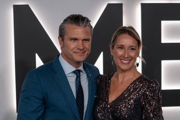 January 29, 2026, Washington, Dc, United States: Secretary of Defense Pete Hegseth and his wife Jennifer Rauchet arrive at the premiere of the Amazon MGM Studios film Melania at the John F. Kennedy Center for the Performing Arts on January 29, 2026 in Washington, DC. The film documents the period leading up to the 2025 Presidential Inauguration and Melania TrumpÃ¢â‚¬â ¢s role during the White House transition. Washington United States - ZUMAl312 20260129_znp_l312_101 Copyright: xAndrewxLeydenx