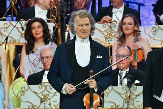 Andre Rieu performs with his Johann Strauss Orchestra - 29 Jan 2026 Andre Rieu performs with his Johann Strauss Orchestra during the concert at the Movistar Arena in Madrid, January 29, 2026, Spain Madrid Spain Copyright: xAtilanoxGarciax xSOPAxImagesx photos03570