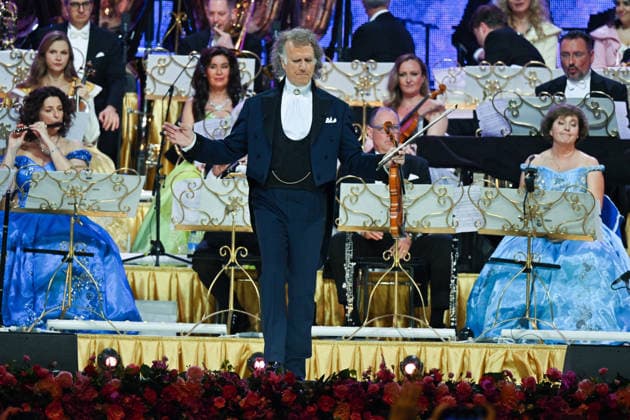 Andre Rieu performs with his Johann Strauss Orchestra - 29 Jan 2026 Andre Rieu performs with his Johann Strauss Orchestra during the concert at the Movistar Arena in Madrid, January 29, 2026, Spain Madrid Spain Copyright: xAtilanoxGarciax xSOPAxImagesx photos03583