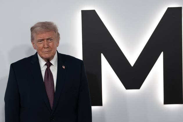 January 29, 2026, Washington, Dc, United States: President Donald Trump arrives at the premiere of the Amazon MGM Studios film Melania at the John F. Kennedy Center for the Performing Arts on January 29, 2026 in Washington, DC. The film documents the period leading up to the 2025 Presidential Inauguration and Melania TrumpÃ¢â‚¬â ¢s role during the White House transition. Washington United States - ZUMAl312 20260129_znp_l312_013 Copyright: xAndrewxLeydenx