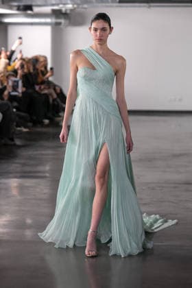 PFW - Rami Al Ali Runway A model walks the runway at the Rami Al Ali Haute Couture Spring Summer 2026 show, as part of Paris Fashion Week in Paris, France on January 29th, 2026. Rami Al Ali is the first Syrian fashion designer to present a collection ‘officially’ at the Paris Haute Couture week. Photo by Ammar Abd Rabbo ABACAPRESS.COM Paris France  Copyright: xAbdxRabboxAmmar ABACAx
