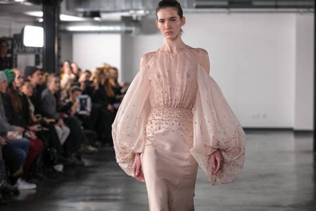 PFW - Rami Al Ali Runway A model walks the runway at the Rami Al Ali Haute Couture Spring Summer 2026 show, as part of Paris Fashion Week in Paris, France on January 29th, 2026. Rami Al Ali is the first Syrian fashion designer to present a collection ‘officially’ at the Paris Haute Couture week. Photo by Ammar Abd Rabbo ABACAPRESS.COM Paris France  Copyright: xAbdxRabboxAmmar ABACAx