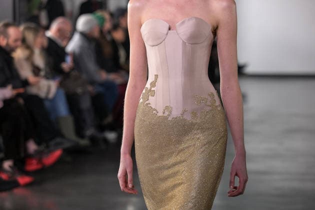 PFW - Rami Al Ali Runway A model walks the runway at the Rami Al Ali Haute Couture Spring Summer 2026 show, as part of Paris Fashion Week in Paris, France on January 29th, 2026. Rami Al Ali is the first Syrian fashion designer to present a collection ‘officially’ at the Paris Haute Couture week. Photo by Ammar Abd Rabbo ABACAPRESS.COM Paris France  Copyright: xAbdxRabboxAmmar ABACAx