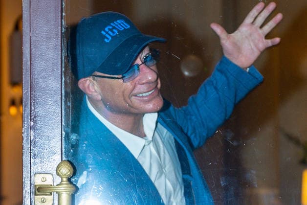 Jean Claude Van Damme is at the Prince de Galles Hotel in Paris on 29 January 2026 Yoann Ouahcene Bestimage Jean Claude Van Damme is at the Prince de Galles Hotel in Paris on 29 January 2026 Paris France  Copyright: xYoannxOuahcenex xBestimagexYoannxOuahcenex xBestimagex