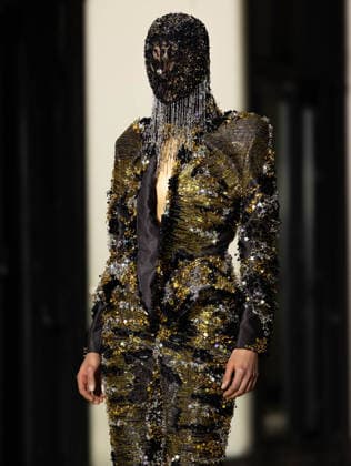 Model lors du défilé Germanier, Collection Haute Couture Printemps Eté 2026 lors de la Fashion Week de Paris fashion week PFW le 29 janvier 2026 Thibault Duboucher Bestimage Germanier fashion show, Spring Summer 2026 Haute Couture Collection during Paris Fashion Week PFW on 29 January 2026 Paris France  Copyright: xThibaultxDuboucherx xBestimagexThibaultxDuboucherx xBestimagex