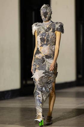Model lors du défilé Germanier, Collection Haute Couture Printemps Eté 2026 lors de la Fashion Week de Paris fashion week PFW le 29 janvier 2026 Thibault Duboucher Bestimage Germanier fashion show, Spring Summer 2026 Haute Couture Collection during Paris Fashion Week PFW on 29 January 2026 Paris France  Copyright: xThibaultxDuboucherx xBestimagexThibaultxDuboucherx xBestimagex