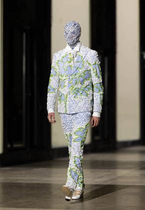 Model lors du défilé Germanier, Collection Haute Couture Printemps Eté 2026 lors de la Fashion Week de Paris fashion week PFW le 29 janvier 2026 Thibault Duboucher Bestimage Germanier fashion show, Spring Summer 2026 Haute Couture Collection during Paris Fashion Week PFW on 29 January 2026 Paris France  Copyright: xThibaultxDuboucherx xBestimagexThibaultxDuboucherx xBestimagex
