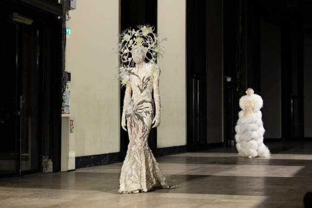 Model lors du défilé Germanier, Collection Haute Couture Printemps Eté 2026 lors de la Fashion Week de Paris fashion week PFW le 29 janvier 2026 Thibault Duboucher Bestimage Germanier fashion show, Spring Summer 2026 Haute Couture Collection during Paris Fashion Week PFW on 29 January 2026 Paris France  Copyright: xThibaultxDuboucherx xBestimagexThibaultxDuboucherx xBestimagex