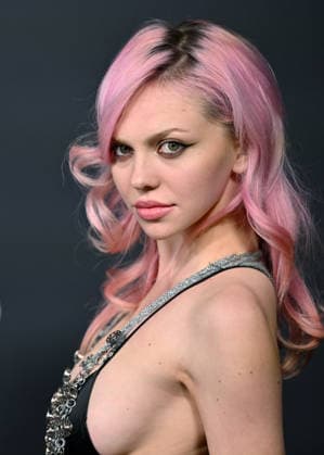 Adela arrives for Spotify s 2026 Best New Artist Party at The Lot at Formosa in West Hollywood, California on Thursday, January 29, 2026.  LAP20260129719 CHRISxCHEW