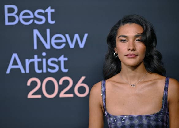 Olivia Dean arrives for Spotify s 2026 Best New Artist Party at The Lot at Formosa in West Hollywood, California on Thursday, January 29, 2026.  LAP20260129708 CHRISxCHEW