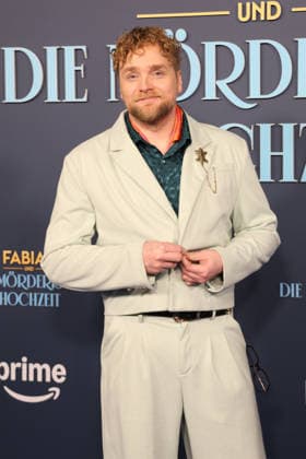 Knud Riepen at the öFabian und Die moerderische Hochzeit Amazon Prime movie premiere on 30 01 2026 in Cologne Bastian Pastewkas Fabian und Die moerderische Hochzeit Amazon Prime movie premiere in Cologne