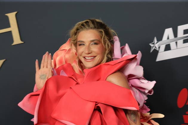 LOS ANGELES, CALIFORNIA - JANUARY 30 Kesha at the 2026 MusiCares Person of the Year Honoring Mariah Carey at LOS ANGELES Convention Center on January 30, 2026 Credit: USA - ZUMAa123 20260130_zaa_a123_133 Copyright: xAdMediax